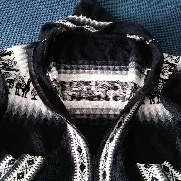 (NWOT) Wool handmade vest size unisex small - Picture 2 of 5